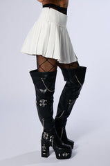SHAKE IT UP PLEATED MINI SKIRT