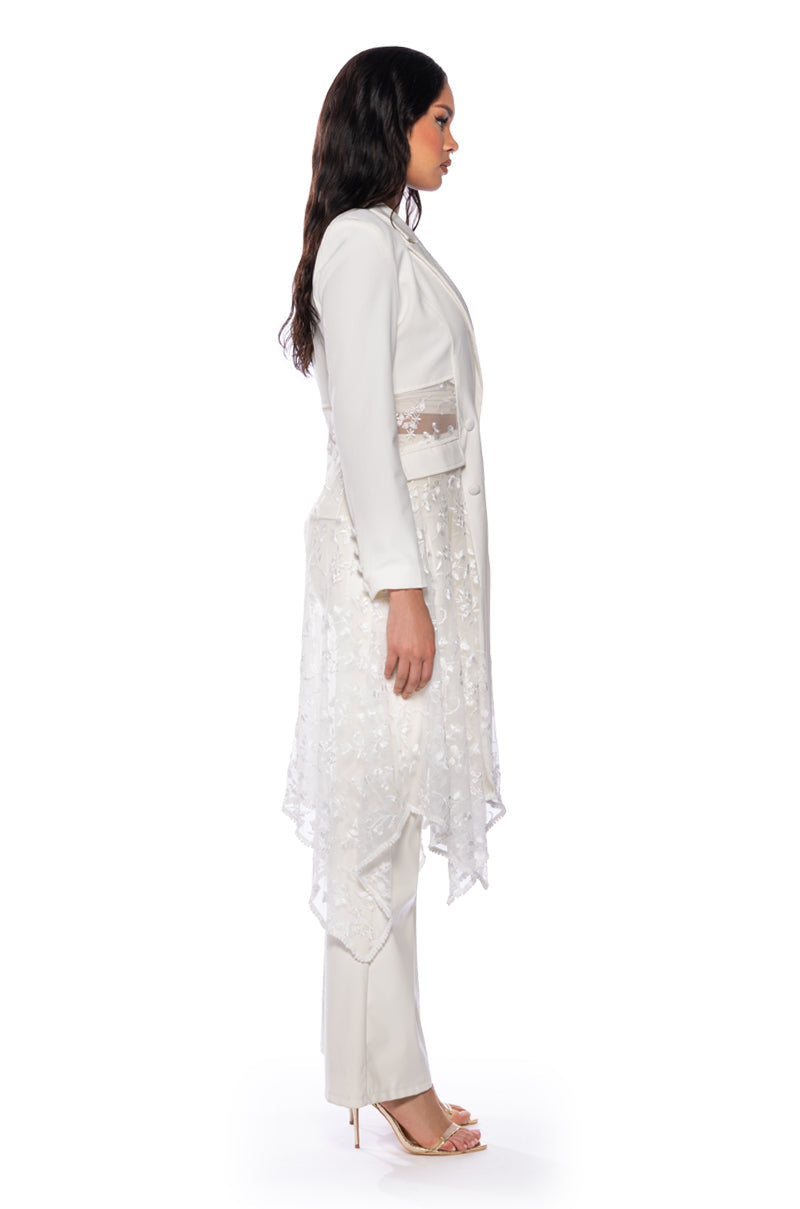SPRING HAS SPRUNG LACE TRENCH