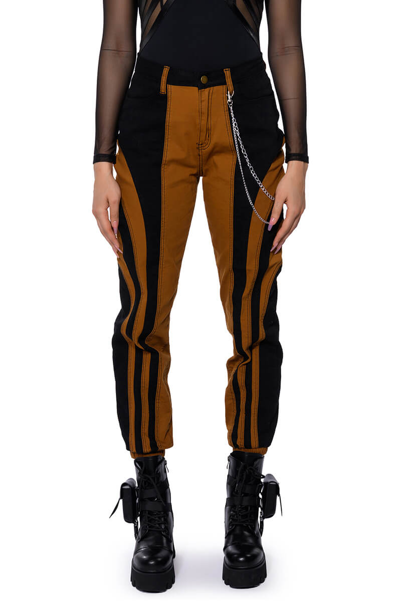 WONKA CHAIN DETAIL COLOR BLOCKED DENIM PANT